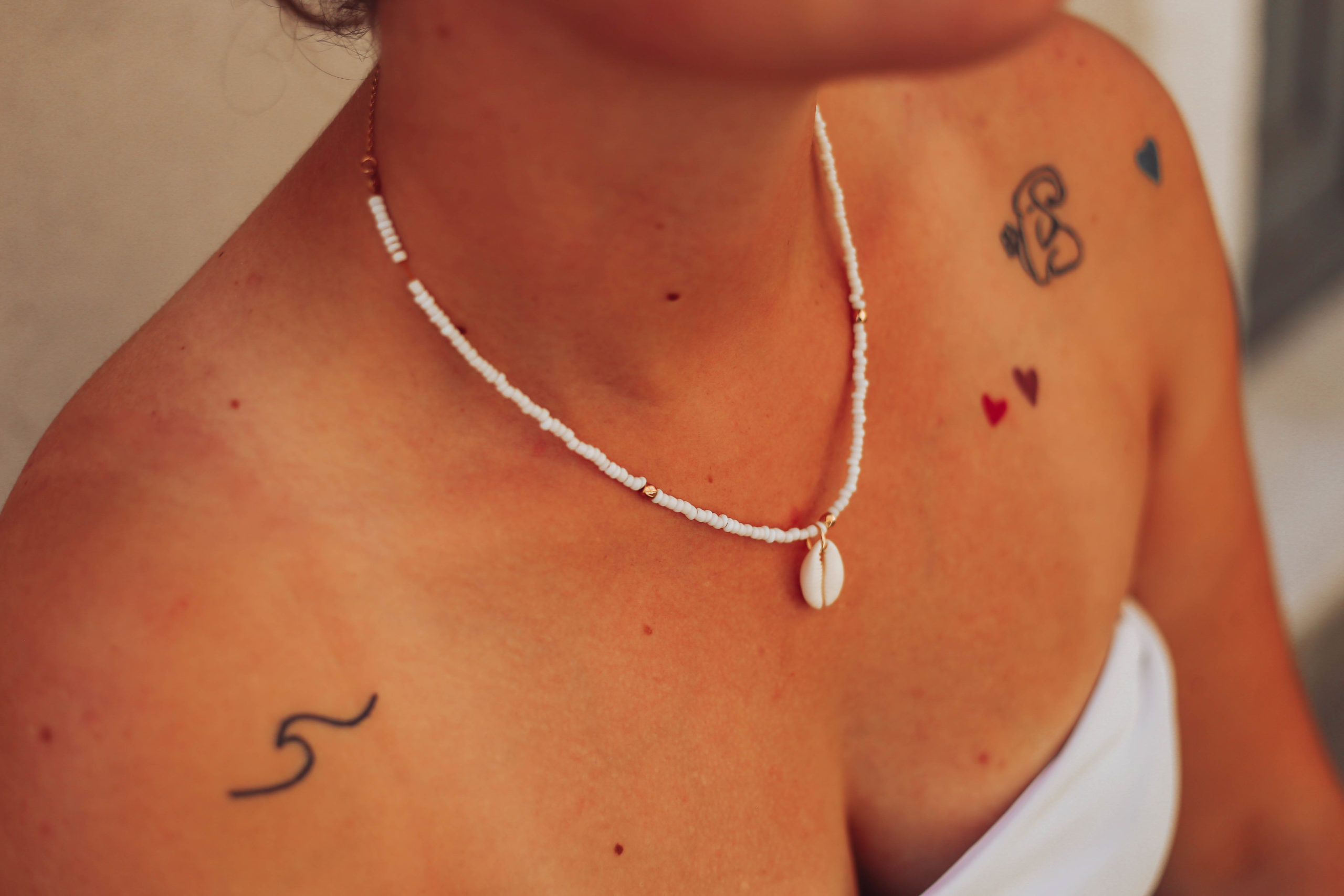 Beads verižica školjka